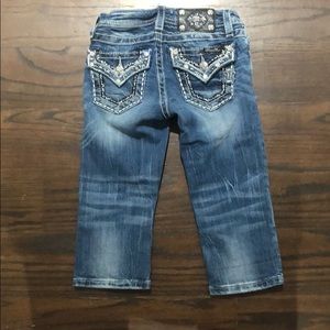 Size 8 Capri Length Miss Me Jeans
